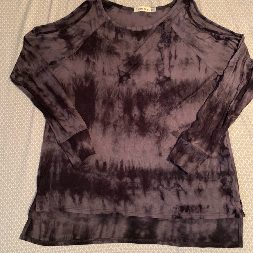 Long sleeved open shoulder shirt